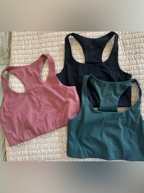 Girlfriend Collective Sports Bra bundle
